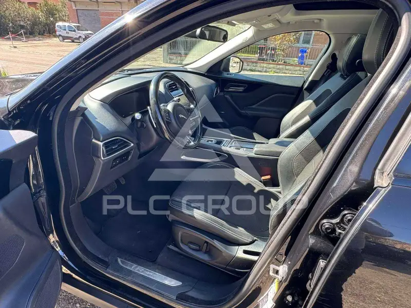 2017 Jaguar F-PACE