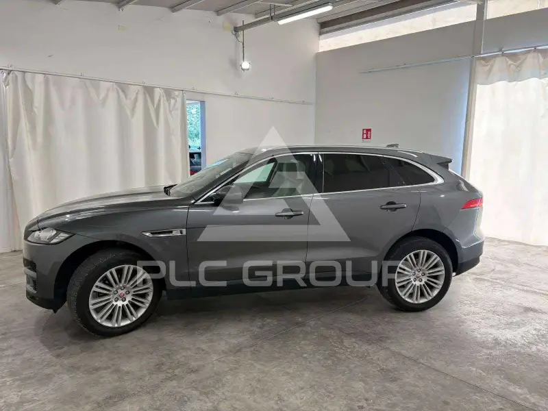 2017 Jaguar F-PACE