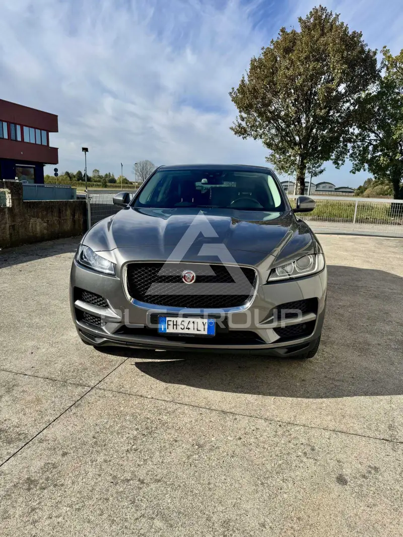 2017 Jaguar F-PACE
