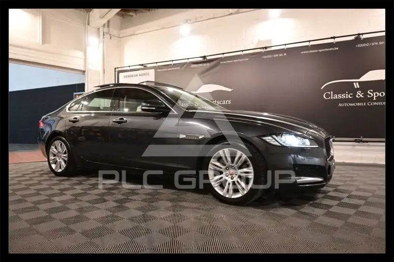 2017 Jaguar XF