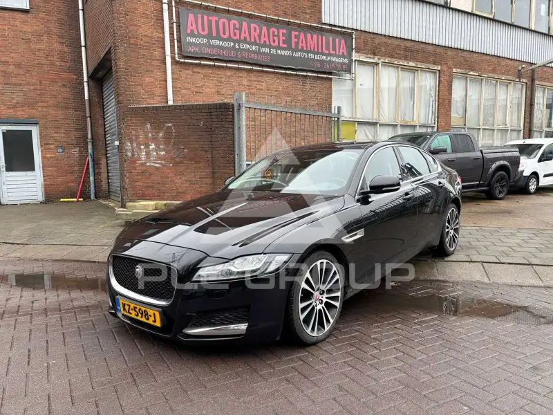 2017 Jaguar XF