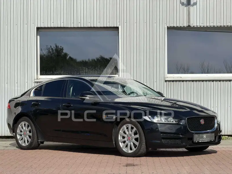 2017 Jaguar XF