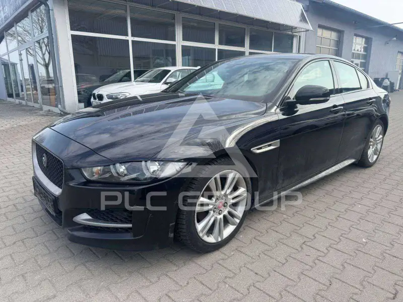2017 Jaguar XF