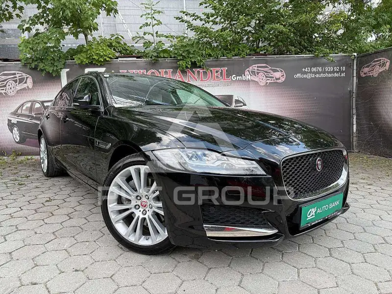 2017 Jaguar XF