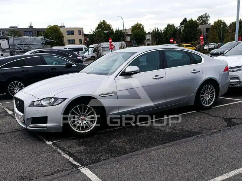 2017 Jaguar XF