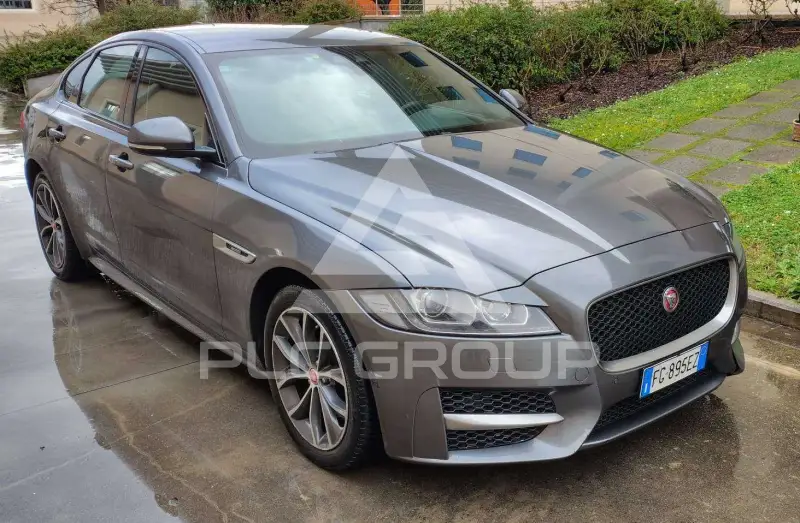 2017 Jaguar XF