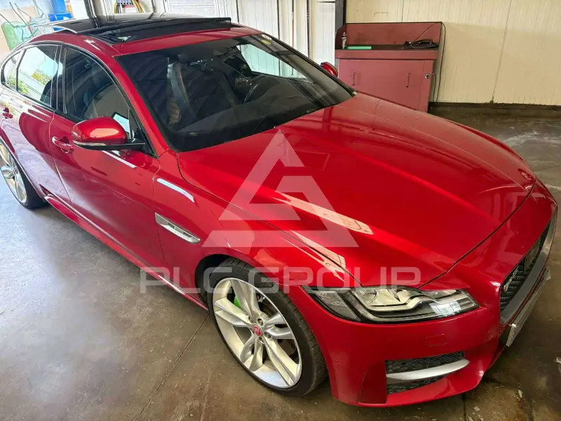 2017 Jaguar XF