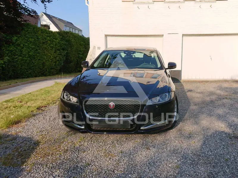 2017 Jaguar XF