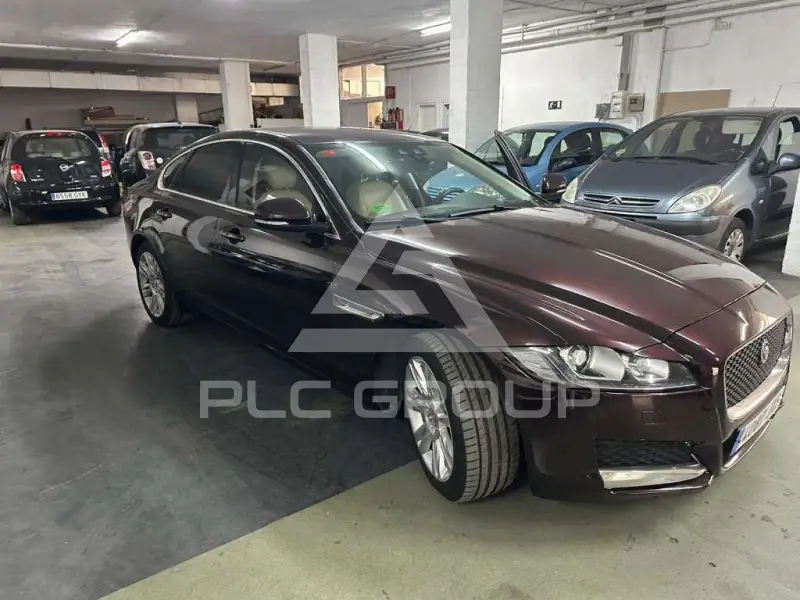 2017 Jaguar XF