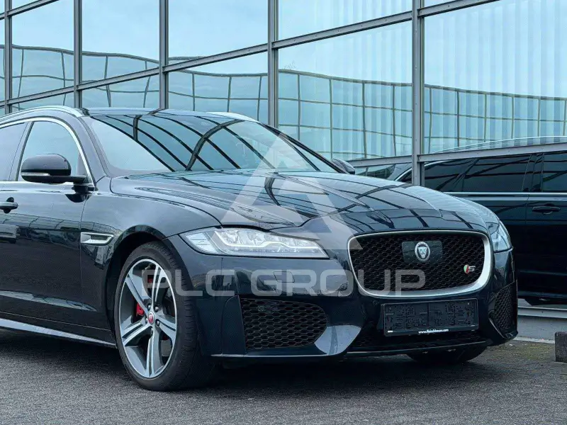 2017 Jaguar XF