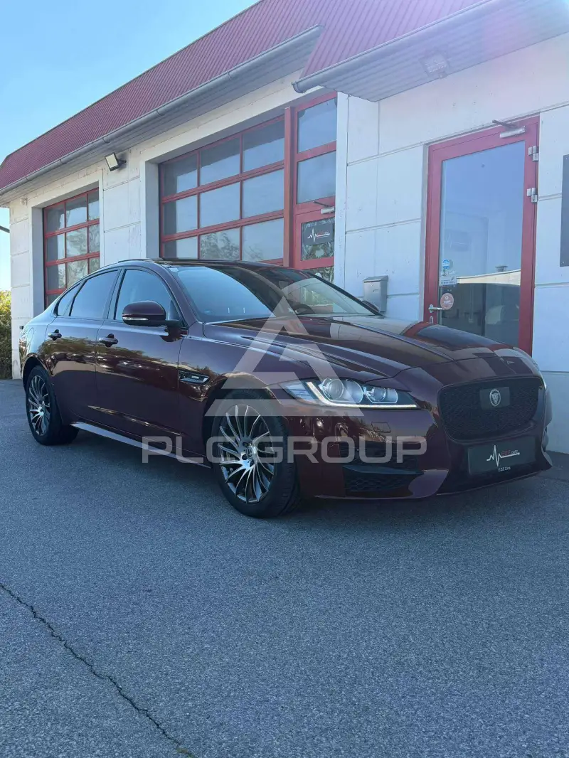 2017 Jaguar XF