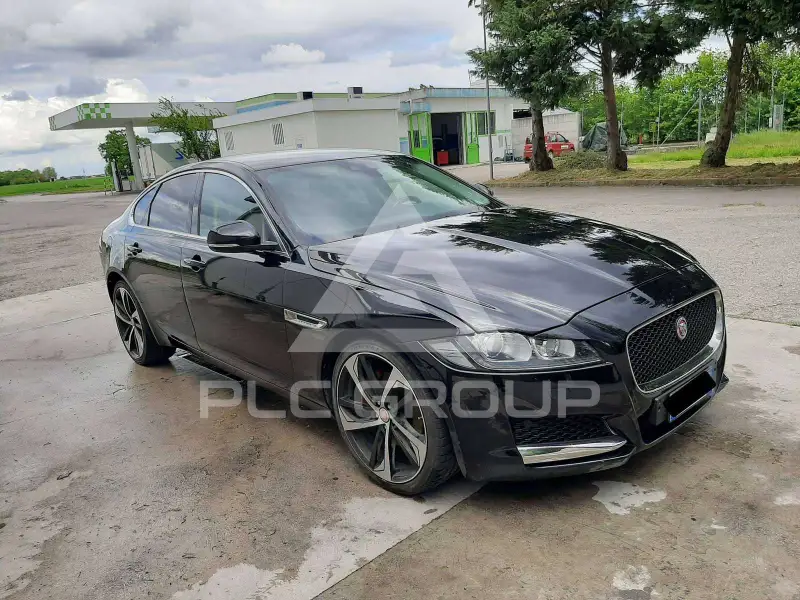 2017 Jaguar XF