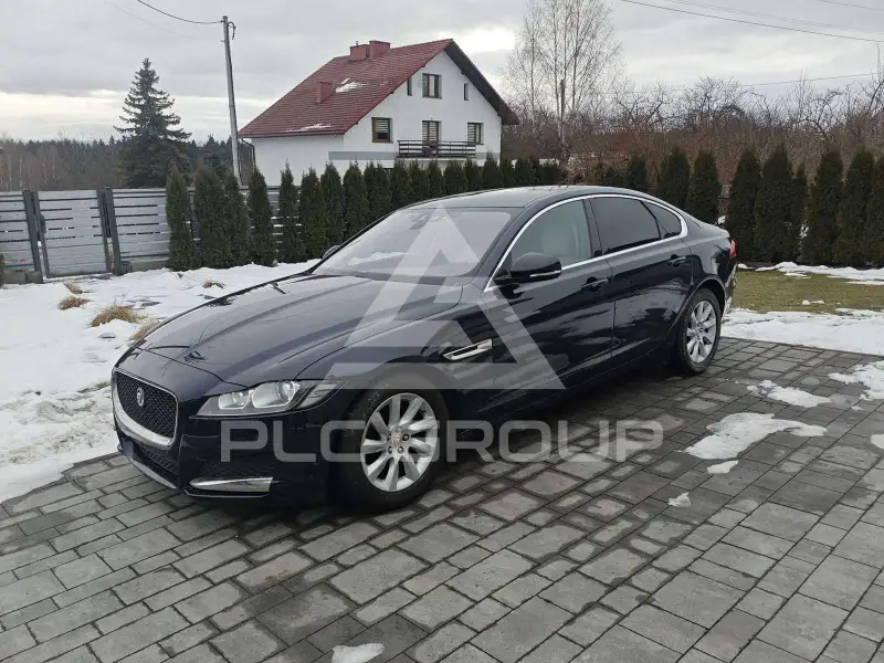 2017 Jaguar XF
