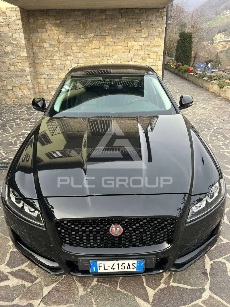 2017 Jaguar XF