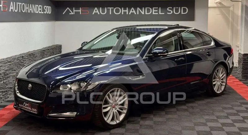2017 Jaguar XF