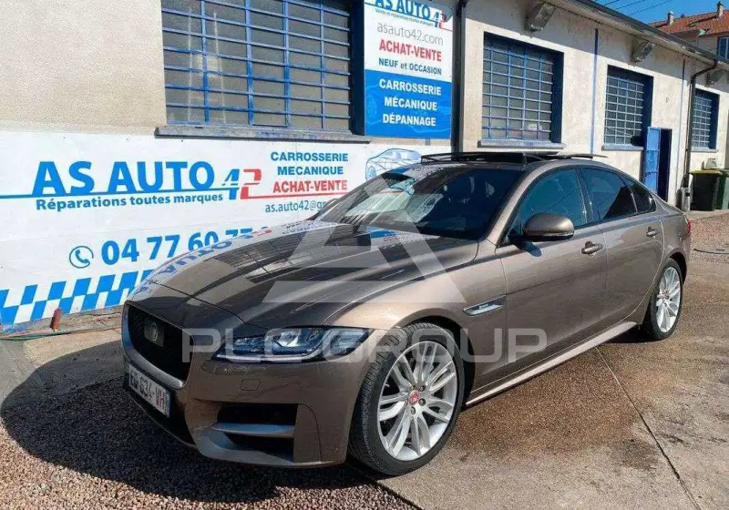 2017 Jaguar XF