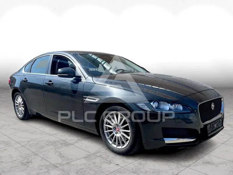 2017 Jaguar XF