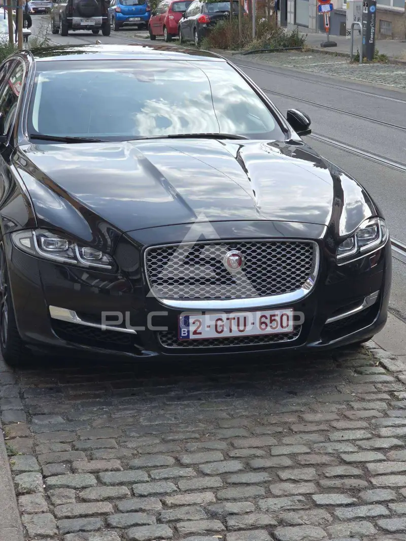 2017 Jaguar XJ