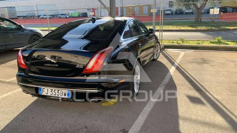 2017 Jaguar XJ