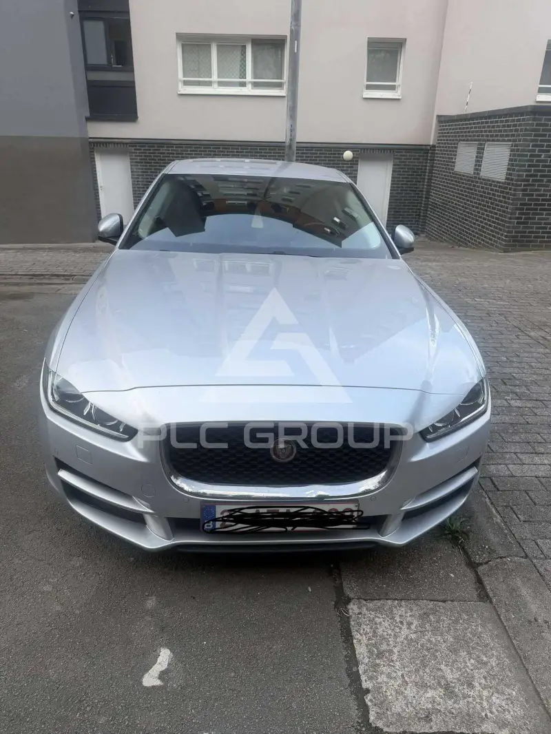 2017 Jaguar XE
