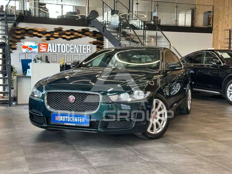 2017 Jaguar XE