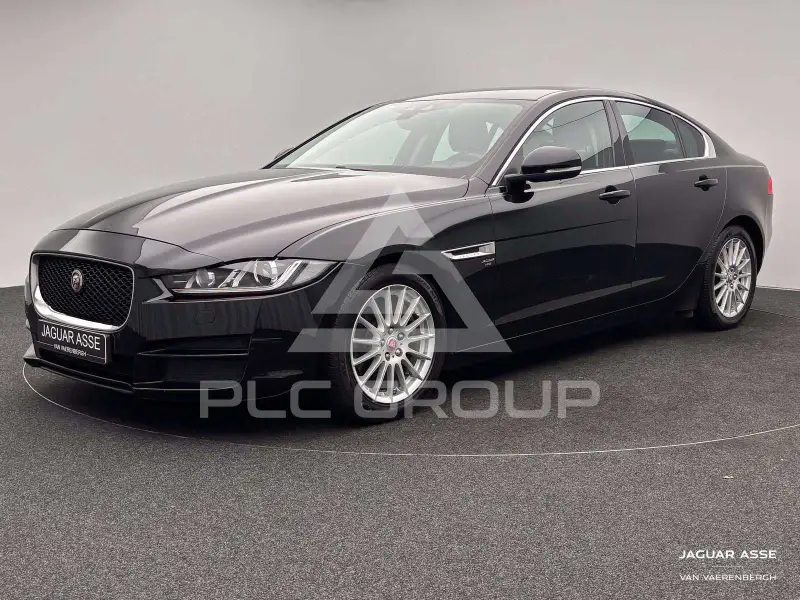 2017 Jaguar XE