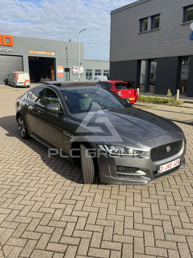 2017 Jaguar XE