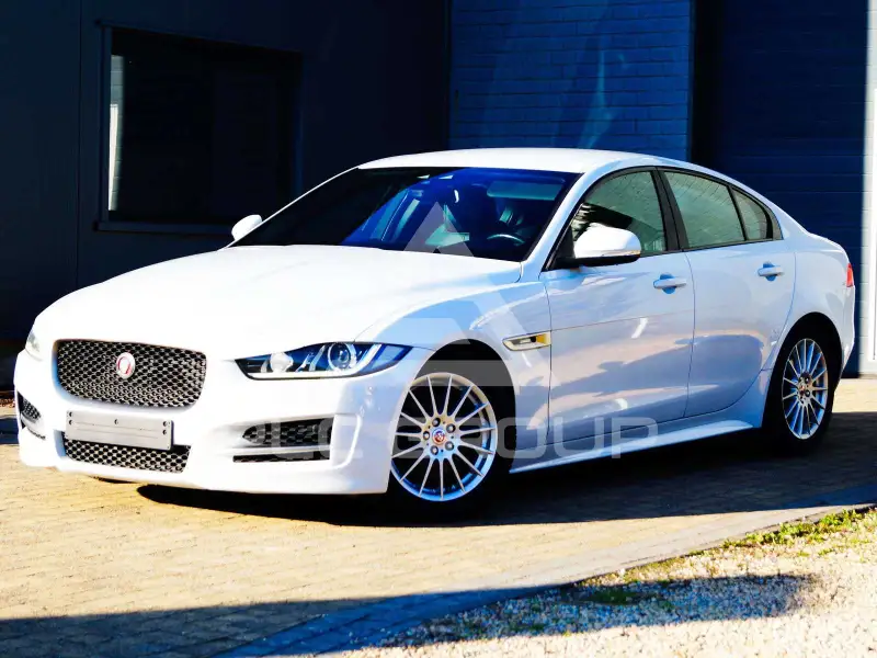 2017 Jaguar XE