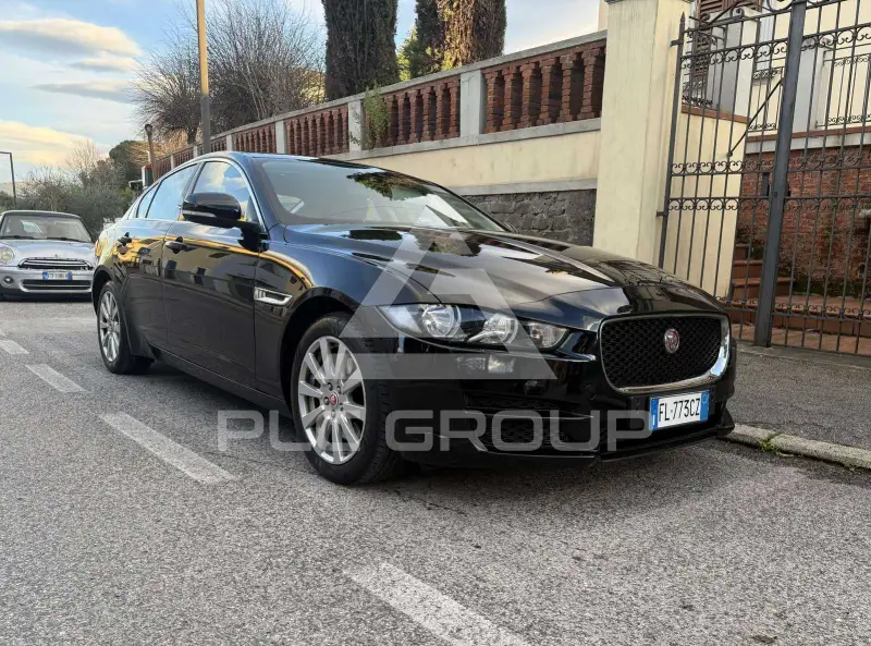 2017 Jaguar XE