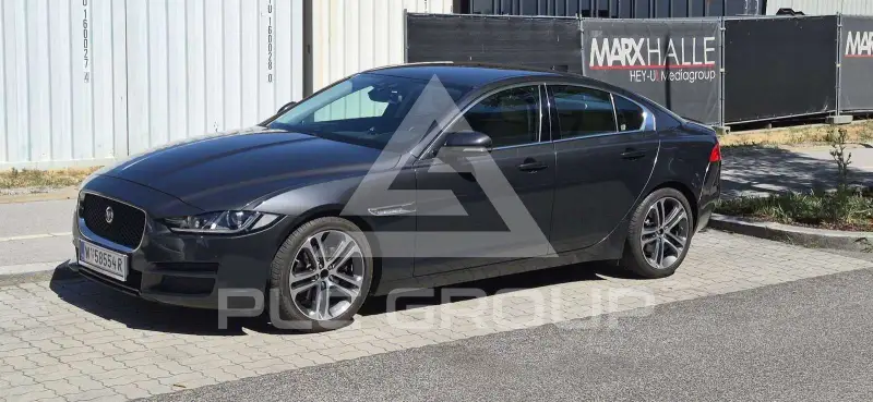 2017 Jaguar XE