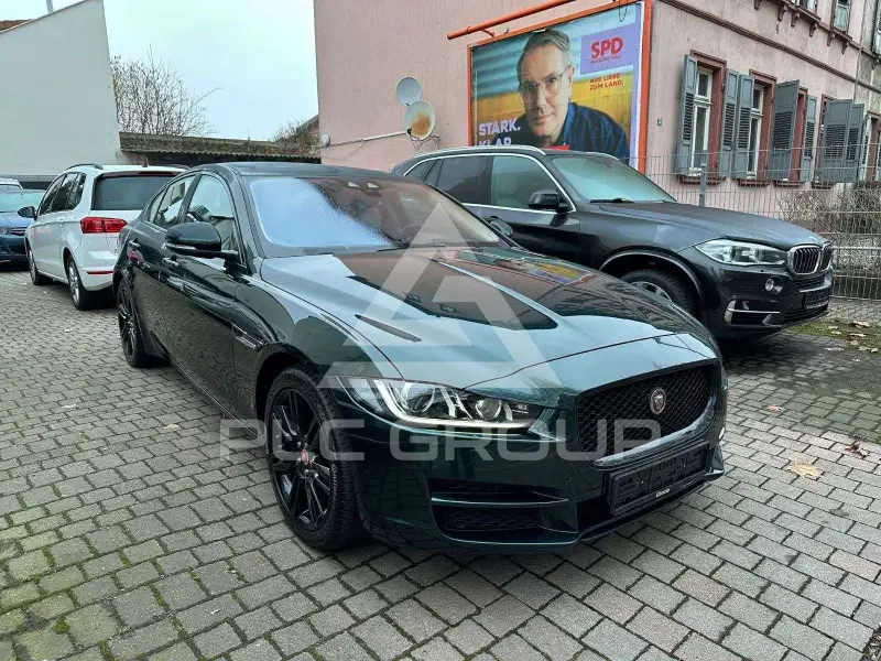 2017 Jaguar XE