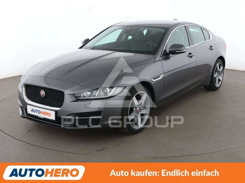 2017 Jaguar XE