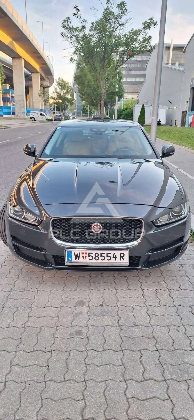 2017 Jaguar XE