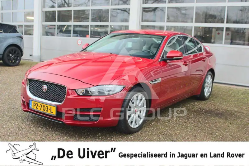 2017 Jaguar XE