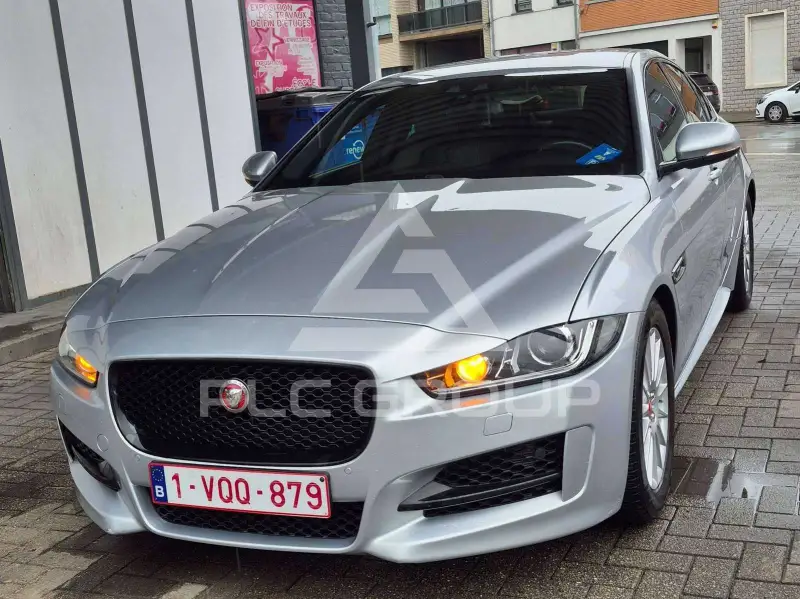 2017 Jaguar XE