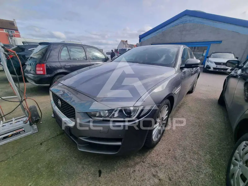 2017 Jaguar XE
