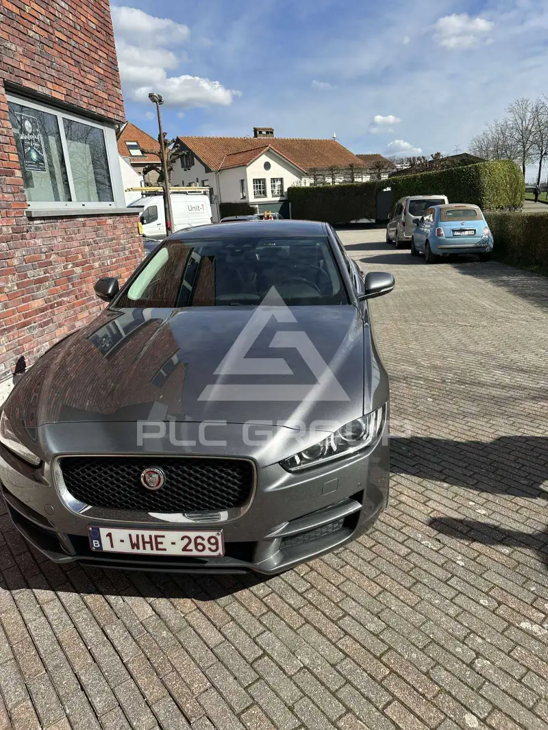 2017 Jaguar XE