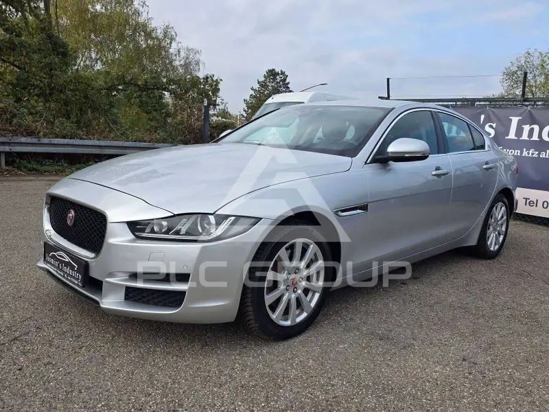 2017 Jaguar XE