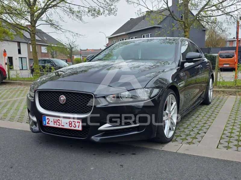 2017 Jaguar XE