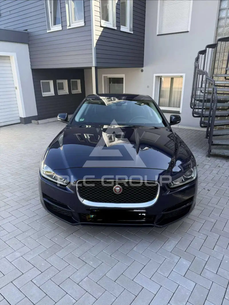 2017 Jaguar XE