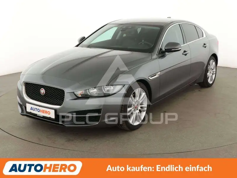 2017 Jaguar XE