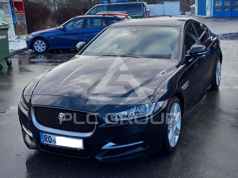 2017 Jaguar XE