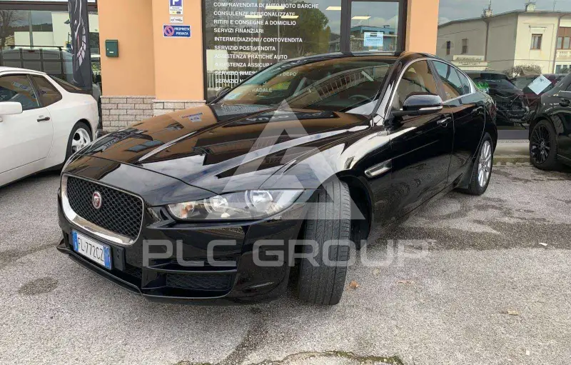 2017 Jaguar XE