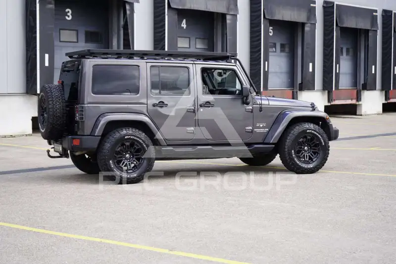 2017 Jeep WRANGLER