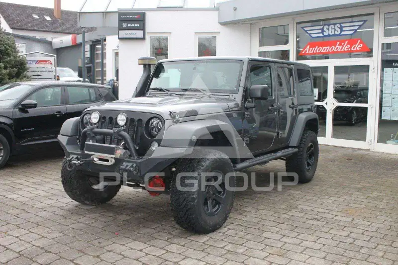 2017 Jeep WRANGLER