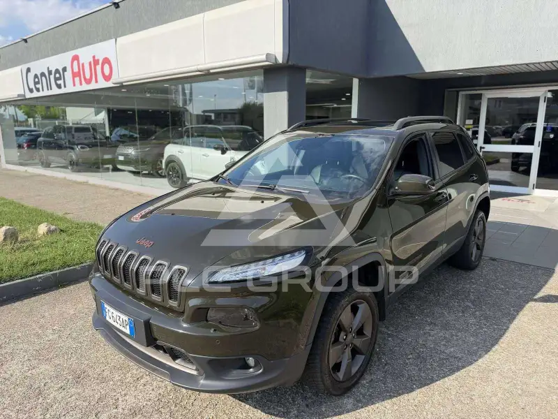 2017 Jeep CHEROKEE