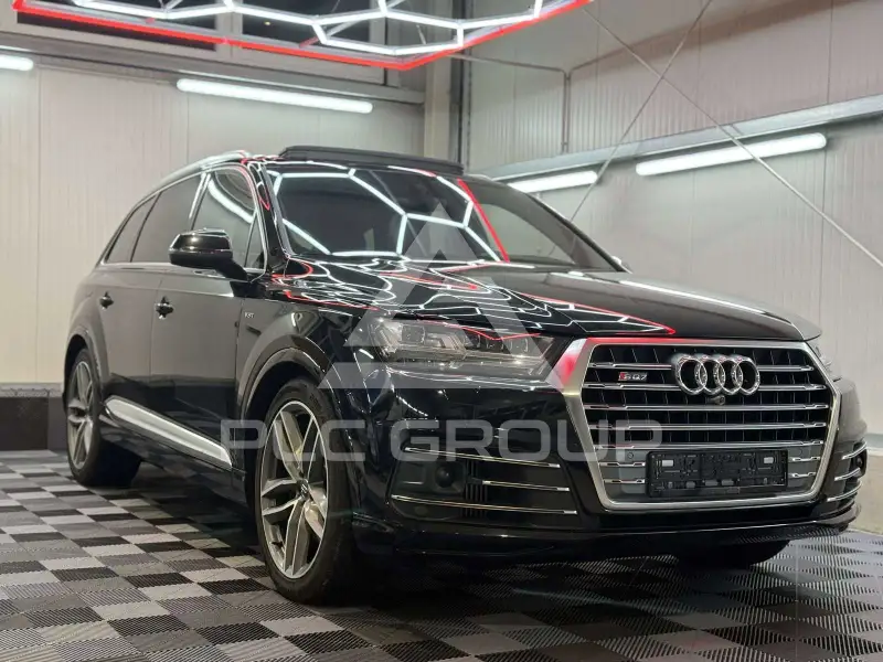 2017 Audi SQ7