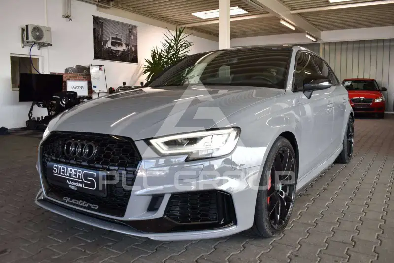 2017 Audi RS3