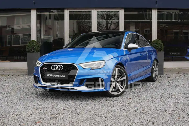 2017 Audi RS3