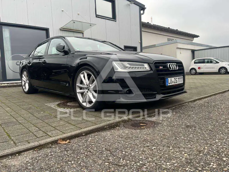 2017 Audi S8
